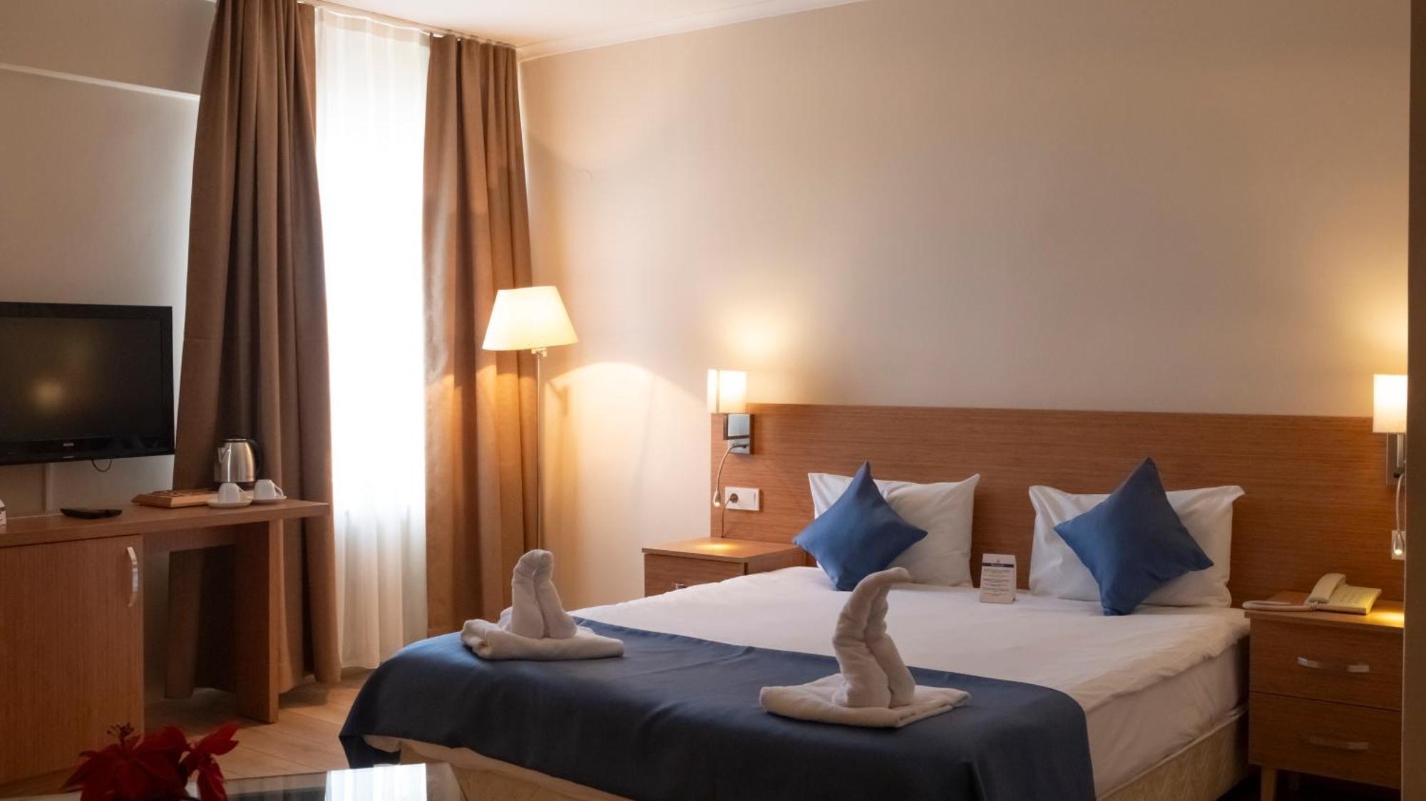 Park Hotel Edirne Bagian luar foto